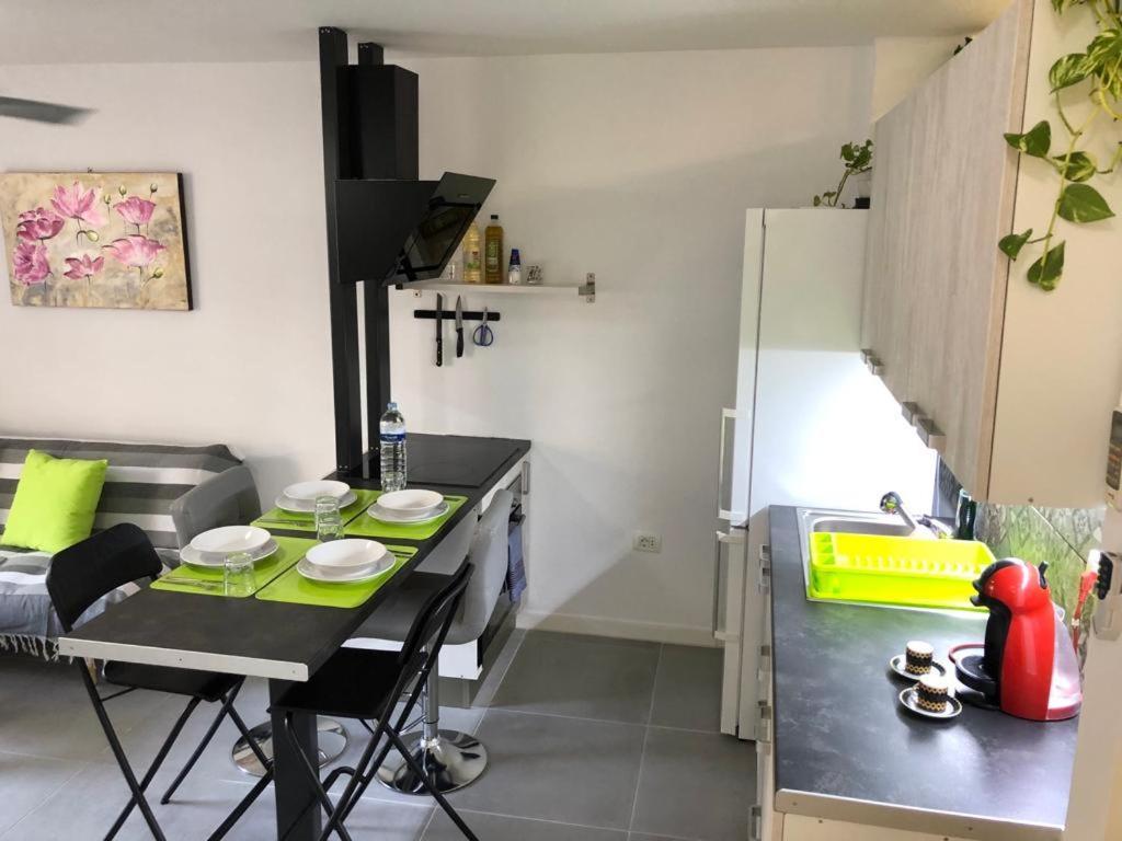 Los Cristianos Center Modern Apartament Exterior foto
